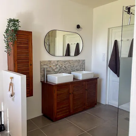 Domaine De Prim' - D'hôtes Alojamento de Acomodação e Pequeno-almoço 3*